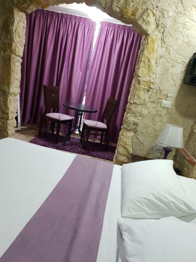 Ahiram Hotel Byblos Exterior foto